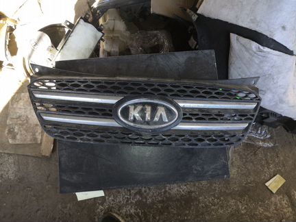 Решетка радиатора Kia Picanto
