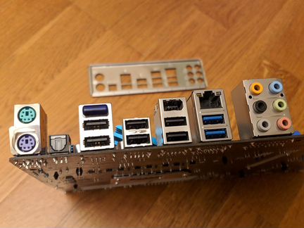 Материнская плата Asus P8P67 (Socket 1155)