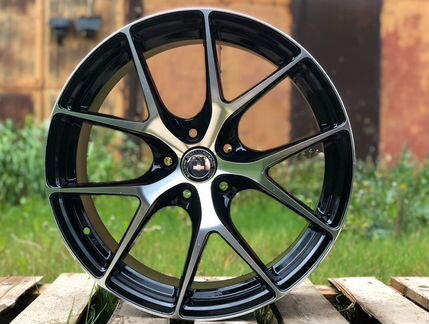 Диски HRE черный с полировкой R19 5-114.3