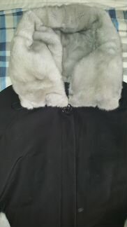 Зимнее пальто с отделкой из голубой норки