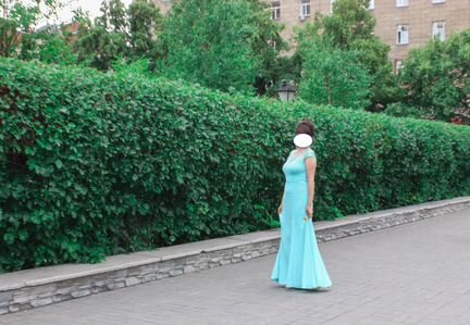 Вечернее платье