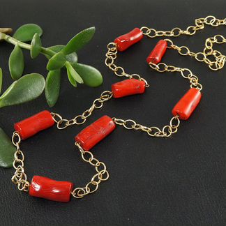 Колье Алый коралл