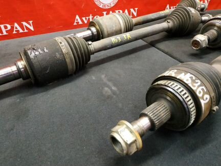 Привод передний правый Mercedes W163 ML W163