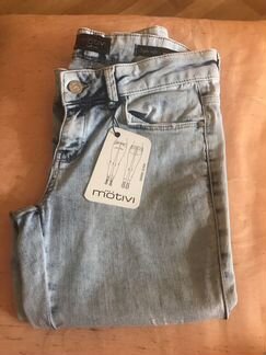 Джинсы женские