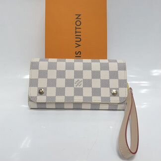 Кошелек Louis Vuitton клатч