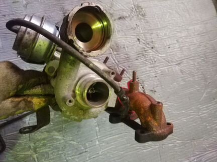 Турбина на Volkswagen Golf V 2007г