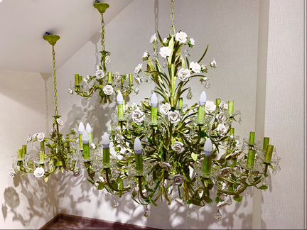 Люстры.Торшеры.Выстав.образцы.Roses chandelier