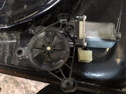 Мотор стеклоподъемника Volkswagen Golf 5G1 cjzb