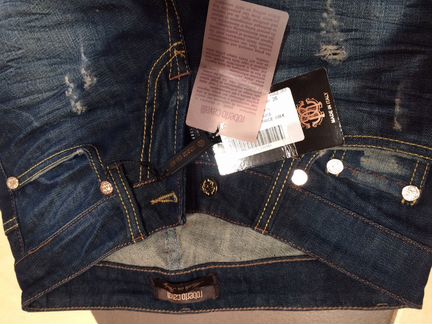 Джинсы Roberto cavalli