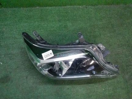 Фара правая Toyota Land Cruiser Prado 150 (2013-20
