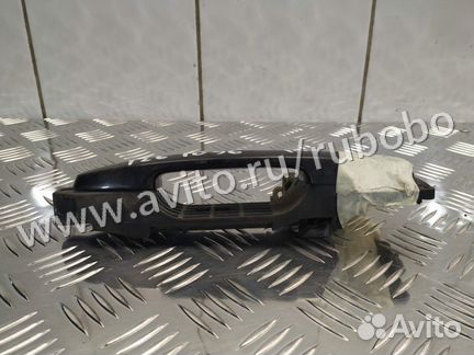 Ручка передняя левая 6921112220C1 Toyota RAV4 2 XA