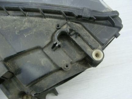 Фара правая Skoda Octavia