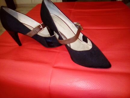Женские туфли б/у