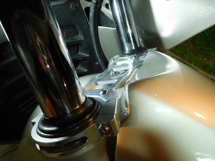 Ремонт мото и авто пластика