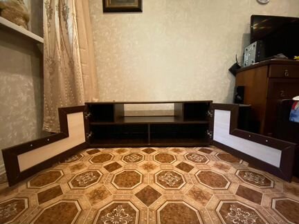 Тумба под телевизор