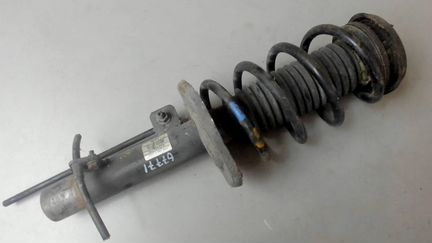 Амортизатор подвески правый передний Peugeot 207