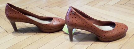 Туфли кожаные женские Rockport (Адидас) р.39