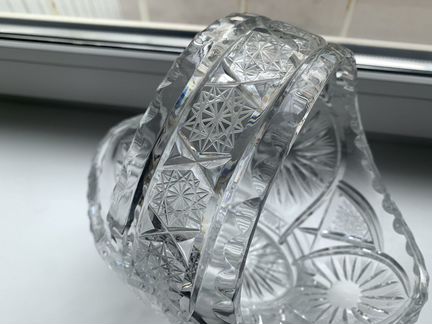 Фруктовница. Конфетница корзина очень большая.чсср