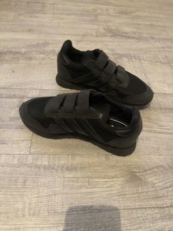 Кроссовки adidas 35 размер