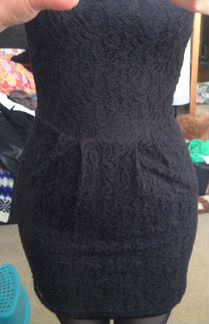 Платье кружевное