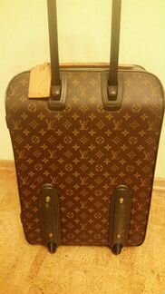 Чемодан на колесах Louis Vuitton zilli gucci