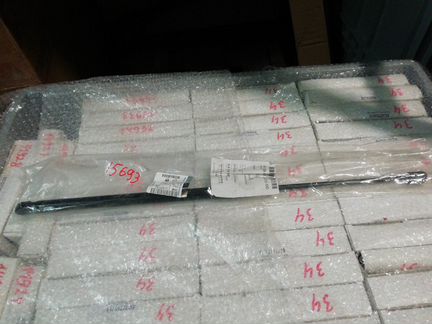 Амортизатор багажника Opel Corsa D 2006-2014