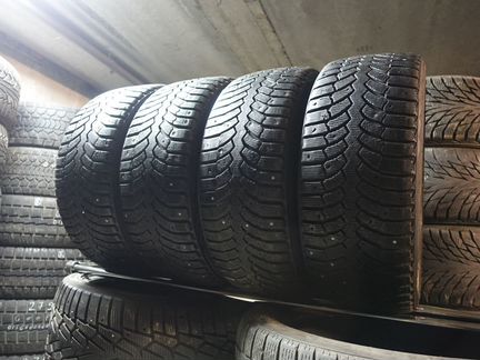 235 65 17 Bridgestone Blizzak Spike-01 10ST