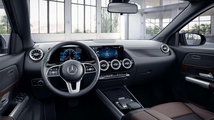 Mercedes-Benz GLA-класс 2.0 AMT, 2020