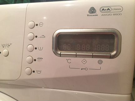 Стиральная машина whirlpool в рабочем состоянии