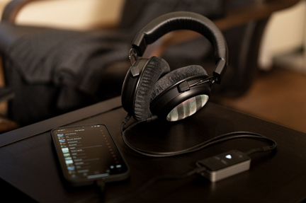 Beyerdynamic T1 Gen 2 + DAC Impacto Universal