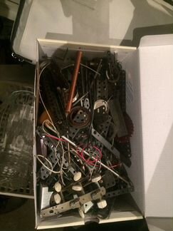 Детали детского конструктора