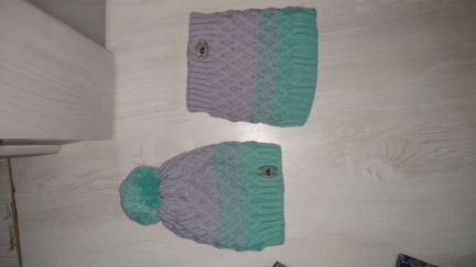 Зимняя шапка и шарф-снуд