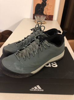 Кроссовки arcteryx
