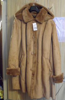 Продаю новое практичное пальто-дублёнку