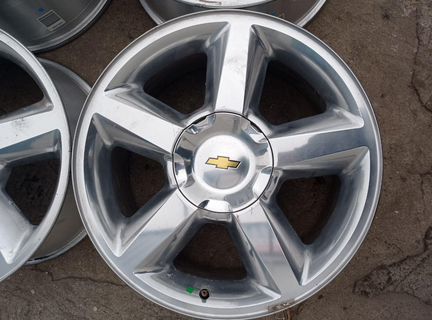 Диски бу оригинал R20 S на Chevrolet Tahoe