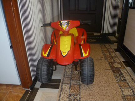 Детский квадроцикл Beach Racer CT-558 2- 8 лет