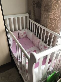 Кровать с матрасом