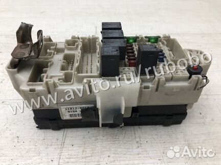 Блок предохранителей салонный Mitsubishi Galant 8