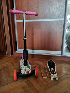 Самокат Scooter для девочки с светящимися колесика