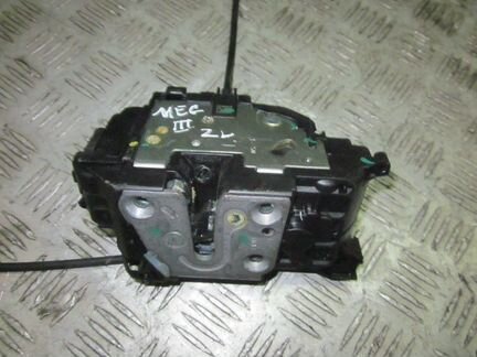 Замок задней левой двери для Рено Меган 3 2011гв