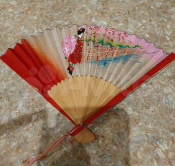 Веер Старинный