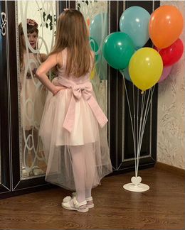 Платье на девочку