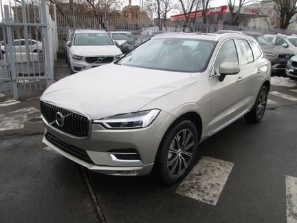 Volvo XC60 2.0 AT, 2020