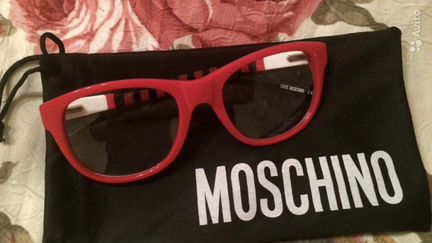Очки Moschino