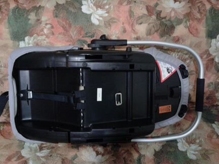 Автокресло новое от 0 до 10 кг