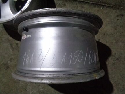 16 литье Тойота 5 * 150 8j et 60 dia 106.1