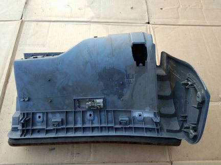 Бардачок Peugeot 406