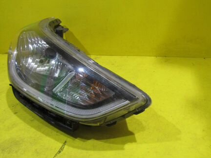 Фара правая Hyundai Solaris 2 (17-н.в.) 92102H5000