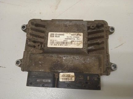 Блок управления двигателем Chevrolet Cruze J305