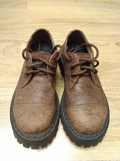 Продаю ботинки 